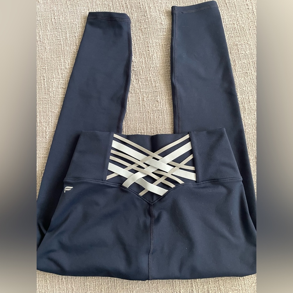 NWT Fabletics Kessler II high waisted Strappy 7/8 Powerhold leggings S navy